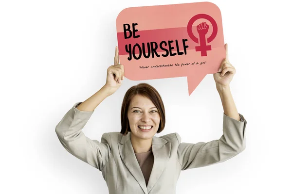 Business woman holding speech bubble board — стоковое фото