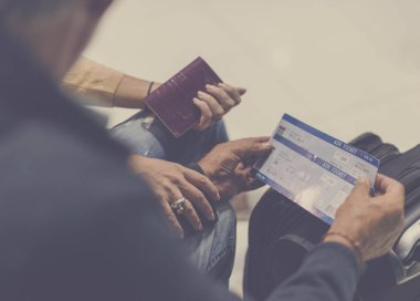 Üst düzey iki Havaalanı terminal içinde