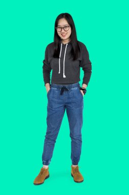 Stüdyoda Asyalı kız