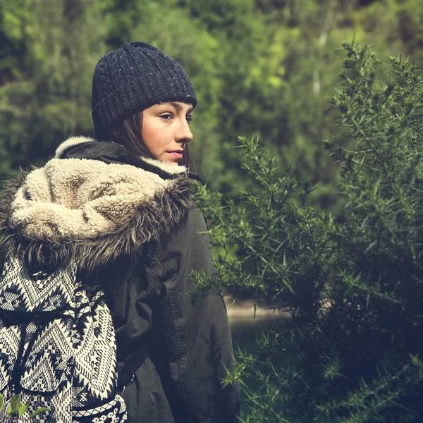 Young female traveller — Stock Photo, Image