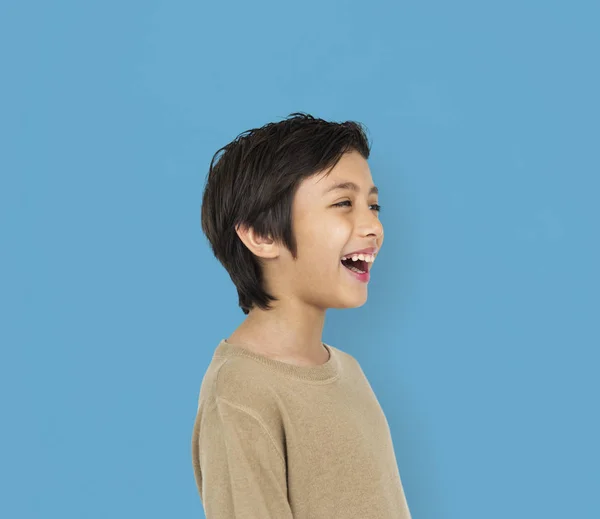 Vrolijke jongen lachen — Stockfoto