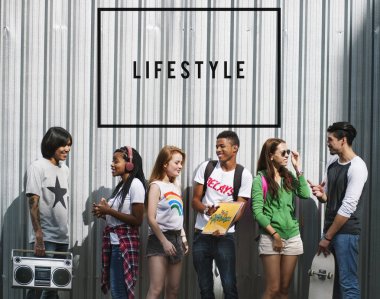 genç arkadaş grubu