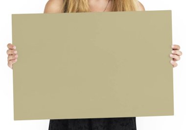 Boş reklam tutan kadın