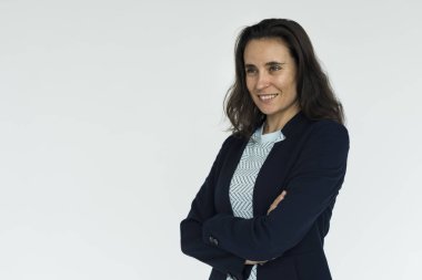 Kolları bağlı bir kadın.