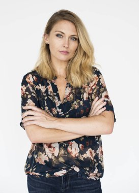 Çekici sarışın kadın. 