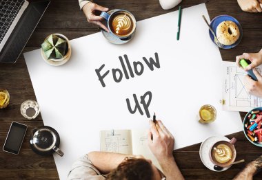 projede çalışan iş adamları 