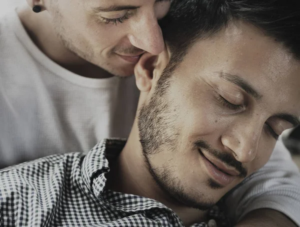 Gay coppia in amore — Foto Stock