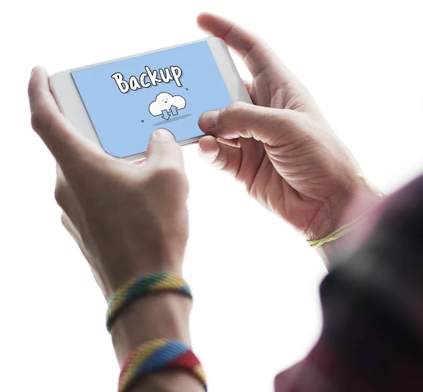 Menschenhände mit Mobiltelefon — Stockfoto