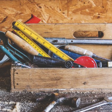 Ağaç işleme aletleri atölye