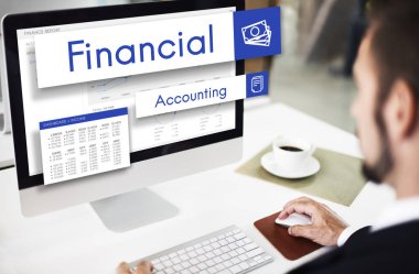 Ofiste çalışan bir iş adamı.