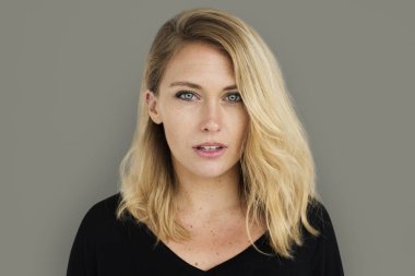 stüdyoda Kafkas kadın