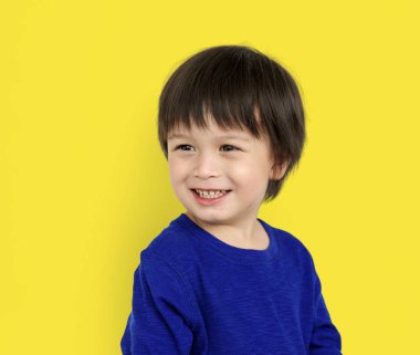 gülümseyen şirin Asyalı çocuk