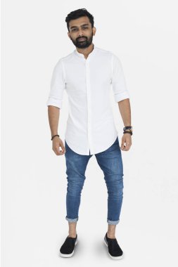 Casual Hintli genç adam