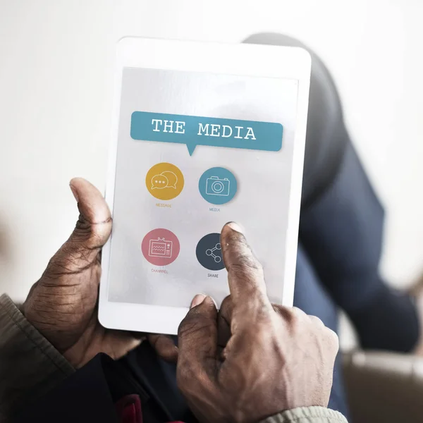 Man hands holding digital tablet — Stock Photo, Image