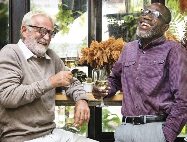 Senior pensioen ontmoeten — Stockfoto