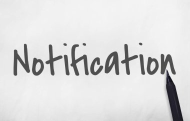  Marker ile kağıt üzerinde metin 