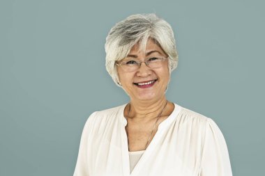 Studio üst düzey Asyalı kadın