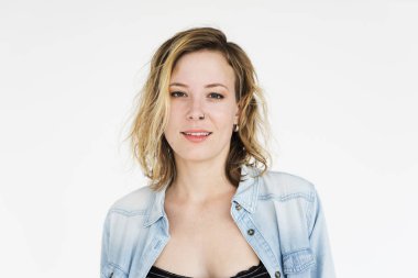 stüdyoda Kafkas kadın