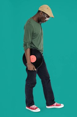 Vinil disk tutan adam