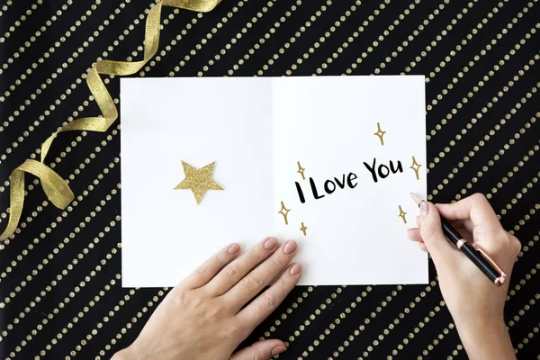 mutlu Sevgililer kavramı 