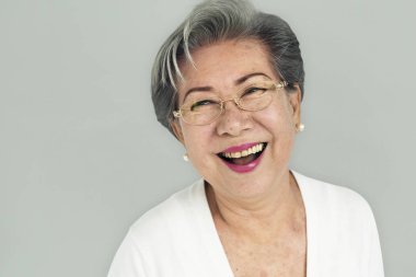  gülümseyen kadın kıdemli