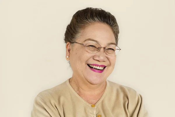 Smiling Mature Asian Woman — Stock Photo, Image