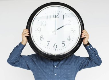 işadamı holding izle