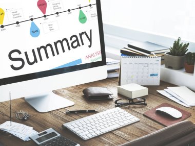 bilgisayarla çalışma iş adamı