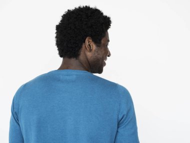 Afrikalı-Amerikalı genç adam