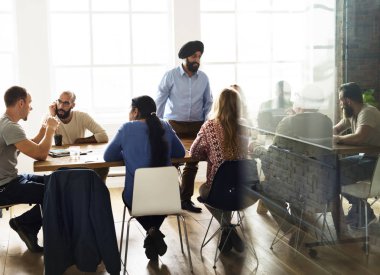 İnsanlar toplantısında çeşitlilik grubu 