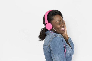 Gülümseyen Afrikalı Amerikalı Kadın