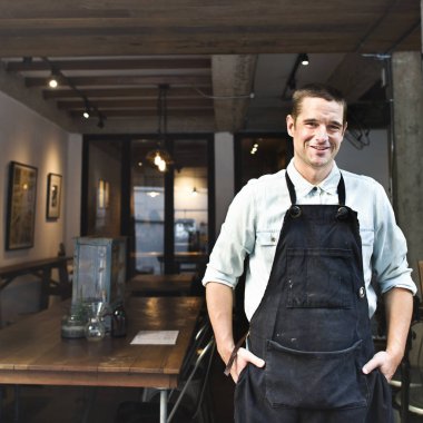 Barista adam önlük