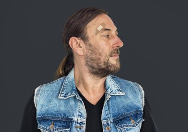 adam kafasına yama ile