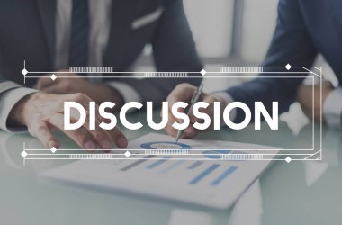 Ofiste beyin fırtınası işadamları