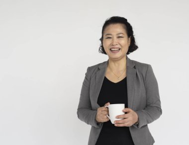 işkadını holding fincan çay