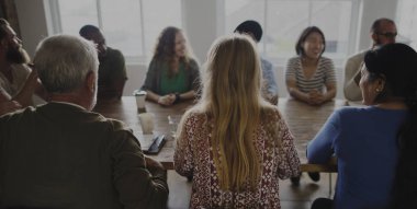 Seminer için insanlarla tanışmak