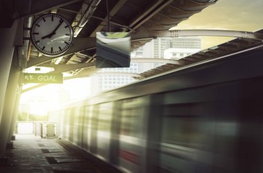 Skytrain kamu ulaşım 