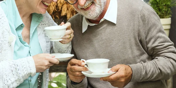 Senior Couple drinking tea — Stock Photo, Image