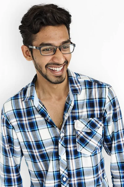 Alegre indio hombre en gafas — Foto de Stock