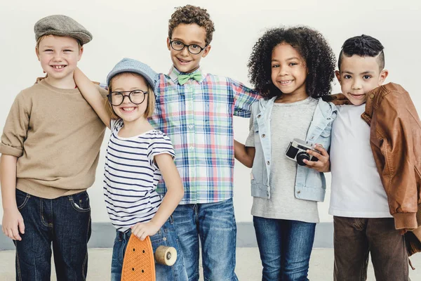 Portrait d'enfants souriants — Photo