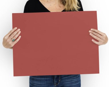  kadın holding tasarlamak