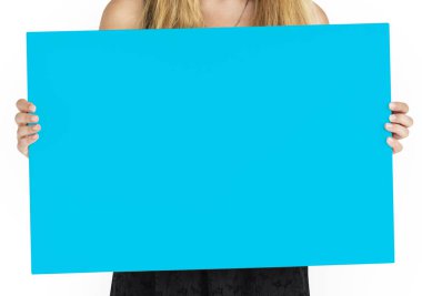 Boş reklam tutan kadın