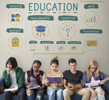 Öğrenciler birlikte öğrenme