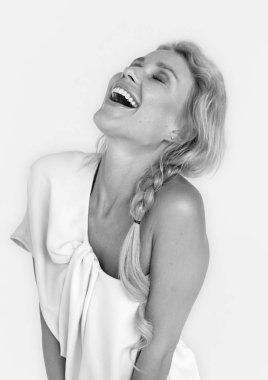 Kavram gülümseyen kadın