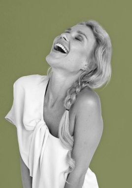 Kavram gülümseyen kadın