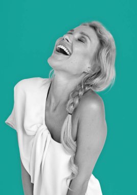 Kavram gülümseyen kadın