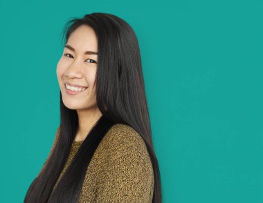 gülümseyen Asyalı kadın