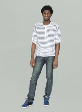 Afrikalı adamın gülümseyen 