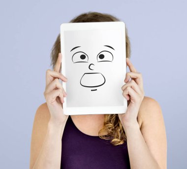 kişi holding dijital tablet 