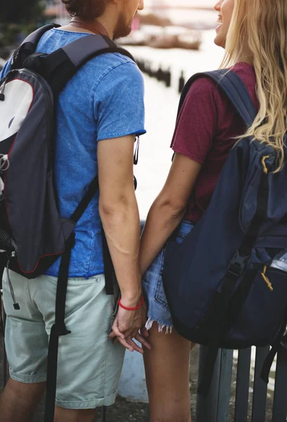 Couple traveling together — Stock Photo, Image